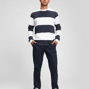 NWT GAP Modern Khakis in Athletic Taper with GapFlex (Navy blue)